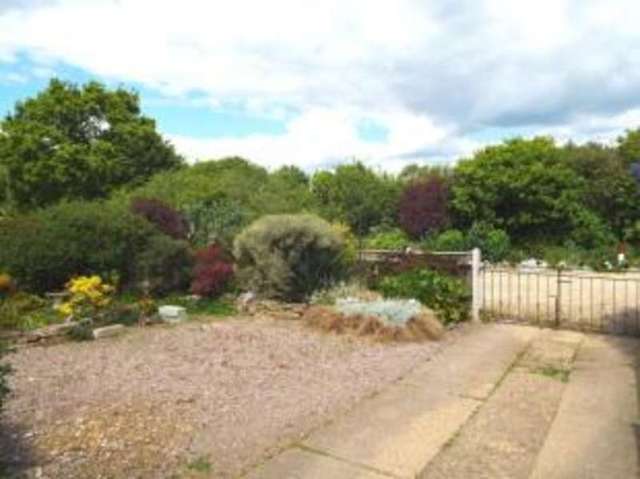  Image of 2 bedroom Bungalow for sale in Gunton Lane New Costessey Norwich NR5 at Norwich Norfolk Bowthorpe, NR5 0AG