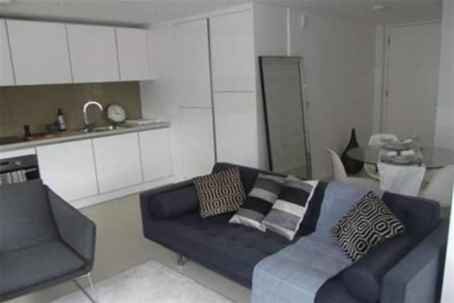  Image of Flat to rent in Canal Street Nottingham NG1 at Nottingham, NG1 7HG
