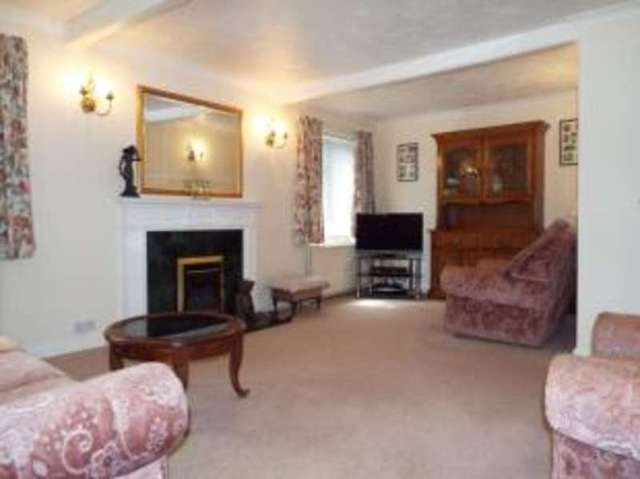  Image of 3 bedroom Detached house for sale in Nyetimber Close Bognor Regis PO21 at Bognor Regis West Sussex Nyetimber, PO21 3HW