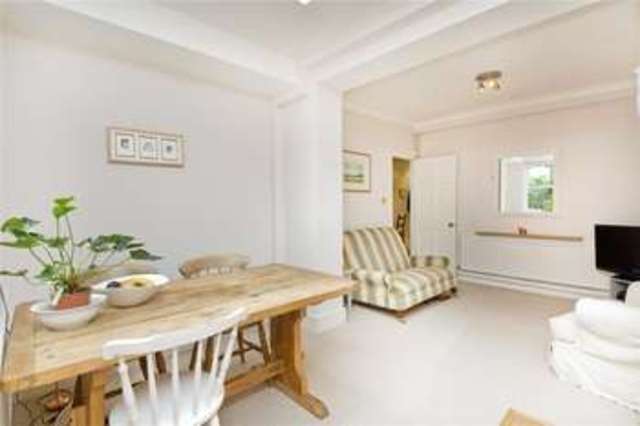 Image of 2 bedroom Flat for sale in Oakley Road London N1 at Canonbury London Essex Road, N1 3LR