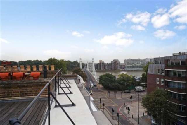  Image of 2 bedroom Penthouse to rent in Oakley Street London SW3 at London, SW3 5HB