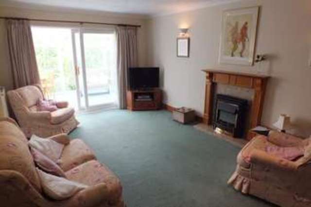 Image of 2 bedroom Bungalow for sale in Oakridge Acres Tenby SA70 at Tenby Pembrokeshire Penally, SA70 8DB