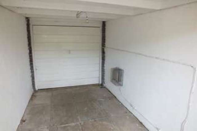  Image of 2 bedroom Bungalow for sale in Oakridge Acres Tenby SA70 at Tenby Pembrokeshire Penally, SA70 8DB