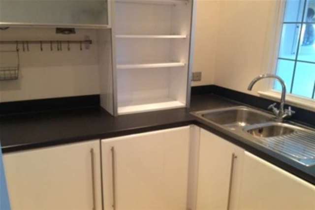  Image of 1 bedroom Flat to rent in Briton Street Southampton SO14 at Southampton, SO14 3HU