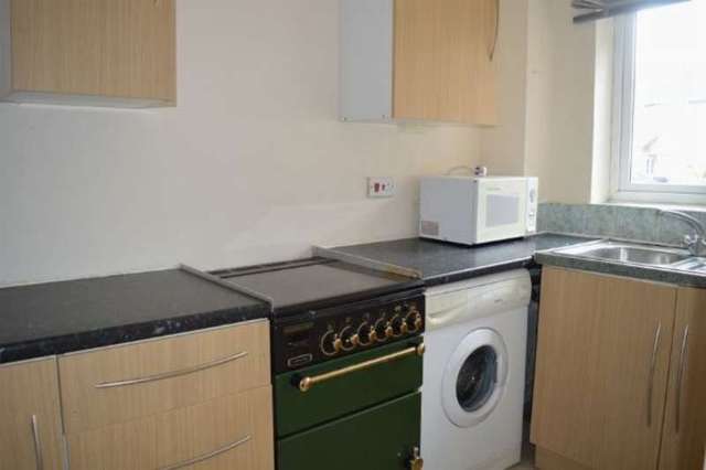  Image of 3 bedroom Semi-Detached house to rent in Oleander Crescent Northampton NN3 at Oleander Crescent Cherry Lodge Northampton, NN3 8QP