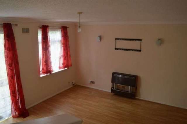  Image of 3 bedroom Semi-Detached house to rent in Oleander Crescent Northampton NN3 at Oleander Crescent Cherry Lodge Northampton, NN3 8QP