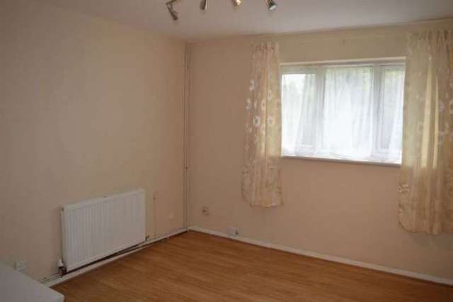  Image of 3 bedroom Semi-Detached house to rent in Oleander Crescent Northampton NN3 at Oleander Crescent Cherry Lodge Northampton, NN3 8QP