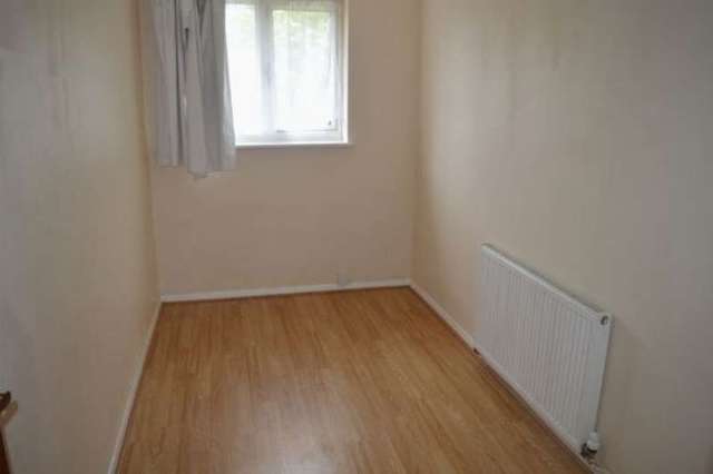  Image of 3 bedroom Semi-Detached house to rent in Oleander Crescent Northampton NN3 at Oleander Crescent Cherry Lodge Northampton, NN3 8QP