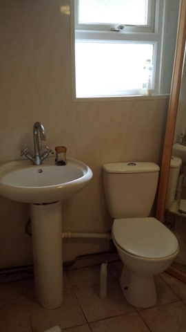 Image of 1 bedroom Flat to rent in Wellington Street Gloucester GL1 at Wellington Street  Gloucester, GL1 1RD