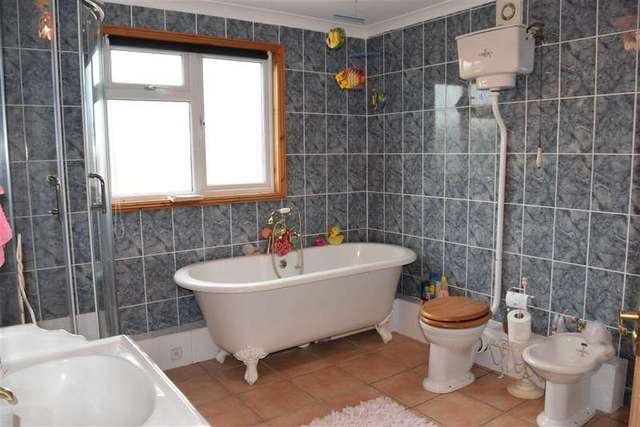  Image of 4 bedroom Detached house for sale in Orchard Avenue Selsey Chichester PO20 at Selsey Chichester Selsey, PO20 0AW