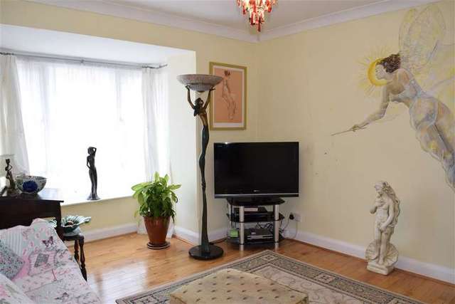  Image of 4 bedroom Detached house for sale in Orchard Avenue Selsey Chichester PO20 at Selsey Chichester Selsey, PO20 0AW