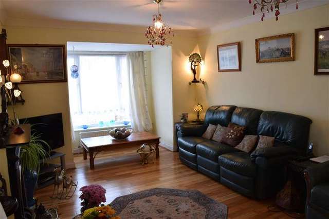  Image of 4 bedroom Detached house for sale in Orchard Avenue Selsey Chichester PO20 at Selsey Chichester Selsey, PO20 0AW