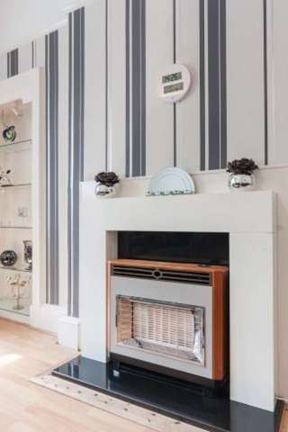  Image of 3 bedroom Flat for sale in Orwell Place Edinburgh EH11 at Edinburgh, EH11 2AD