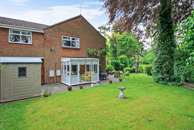  Image of 3 bedroom Semi-Detached house for sale in Osmington Place Tring HP23 at Osmington Place  Tring, HP23 4EG