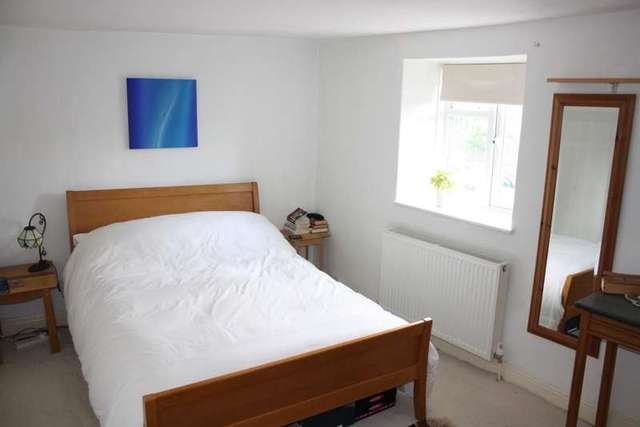  Image of 3 bedroom Cottage for sale in Ridgeway Ottery St. Mary EX11 at Ottery St Mary Devon, EX11 1DT