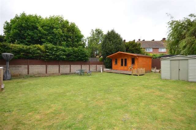  Image of 4 bedroom Semi-Detached house for sale in Park Avenue Dover CT16 at Dover Kent Dover, CT16 1ER