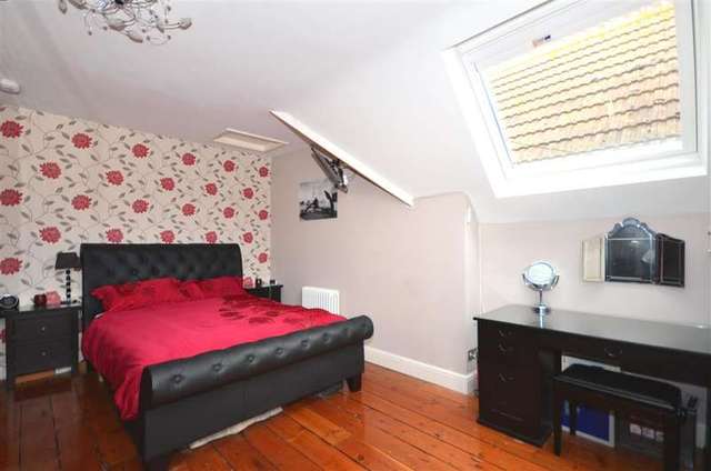  Image of 4 bedroom Semi-Detached house for sale in Park Avenue Dover CT16 at Dover Kent Dover, CT16 1ER