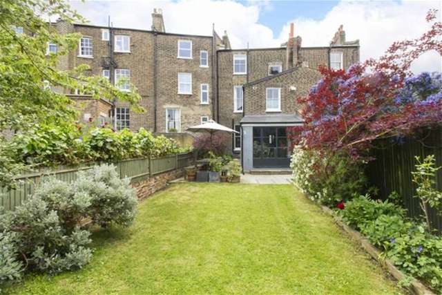  Image of 5 bedroom Terraced house for sale in Park Hall Road London SE21 at Dulwich, SE21 8EH