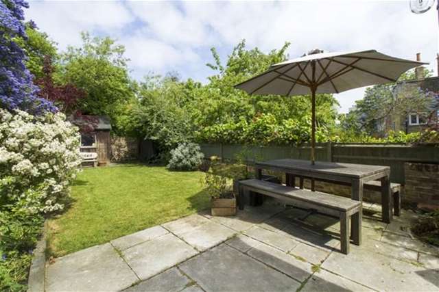  Image of 5 bedroom Terraced house for sale in Park Hall Road London SE21 at Dulwich, SE21 8EH