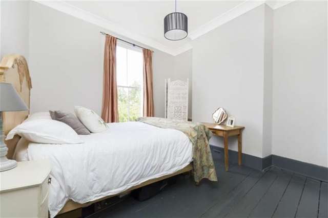  Image of 5 bedroom Terraced house for sale in Park Hall Road London SE21 at Dulwich, SE21 8EH