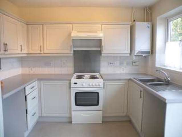  Image of 2 bedroom End of Terrace to rent in Park Lane Binfield Bracknell RG42 at Temple Park Binfield Binfield, RG42 4UL