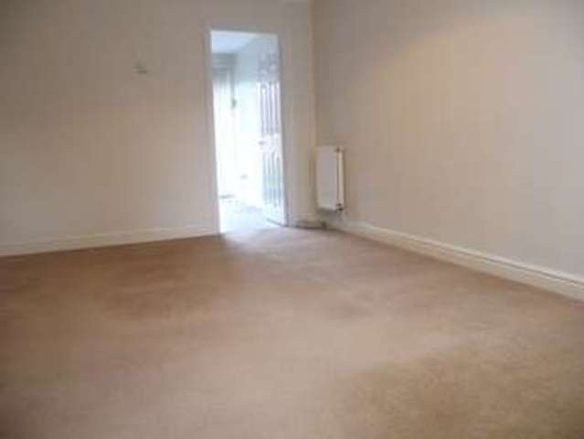  Image of 2 bedroom End of Terrace to rent in Park Lane Binfield Bracknell RG42 at Temple Park Binfield Binfield, RG42 4UL