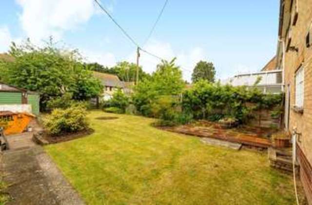  Image of 2 bedroom Semi-Detached house for sale in Parkside Marcham Abingdon OX13 at Parkside Marcham Abingdon, OX13 6NN