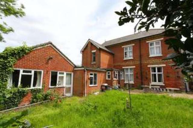  Image of 4 bedroom Detached house for sale in Paynes Road Shirley Southampton SO15 at Paynes Road  Southampton, SO15 3BW