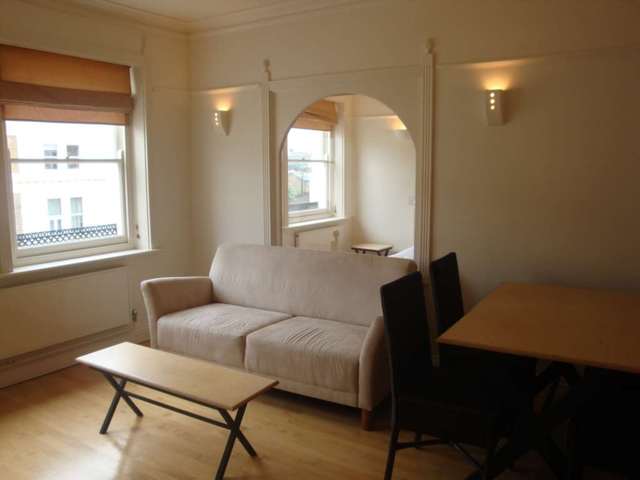  Image of 1 bedroom Flat to rent in Penywern Road London SW5 at Penywern Rd Earl`s Court London, SW5 9SX