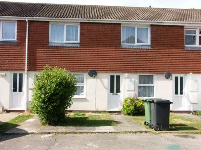  Image of 1 bedroom Terraced house to rent in Pheasant Close Tring HP23 at Pheasant Close  Tring, HP23 5EQ