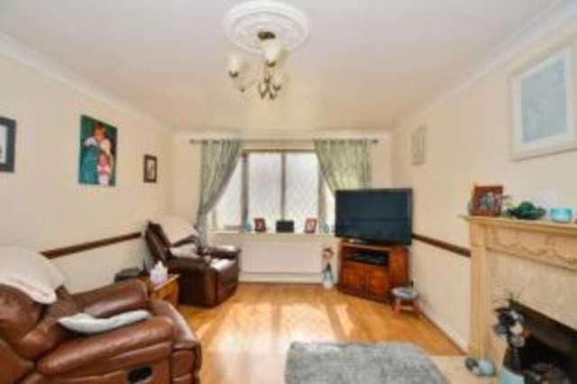  Image of 4 bedroom Detached house for sale in Philip Close Rainworth Mansfield NG21 at Rainworth Mansfield Rainworth, NG21 0GB