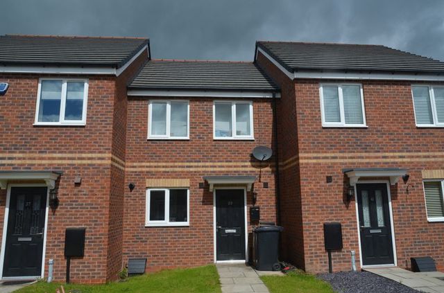  Image of 2 bedroom Terraced house for sale in Pinewoods Doddington Road Lincoln LN6 at Pinewood Crescent  Lincoln, LN6 0BS