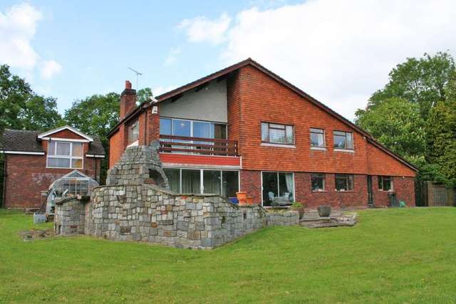  Image of 4 bedroom Land for sale in Loxwood Road Plaistow Billingshurst RH14 at Plaistow Billingshurst West Sussex, RH14 0NY