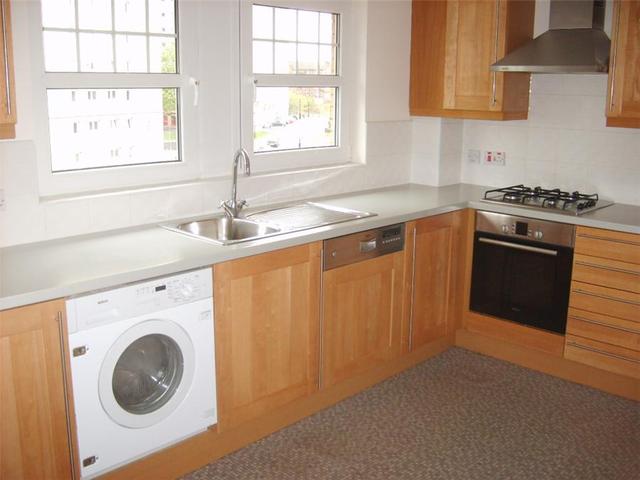  Image of 3 bedroom Flat to rent in Pleasance Street Glasgow G43 at Shawlands Glasgow Glasgow, G43 1SW