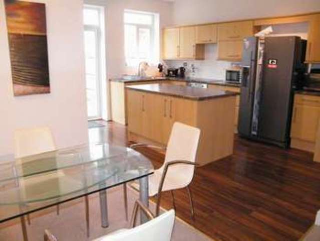  Image of 4 bedroom Detached house to rent in Leaphill Road Boscombe Bournemouth BH7 at Bournemouth, BH7 6LU