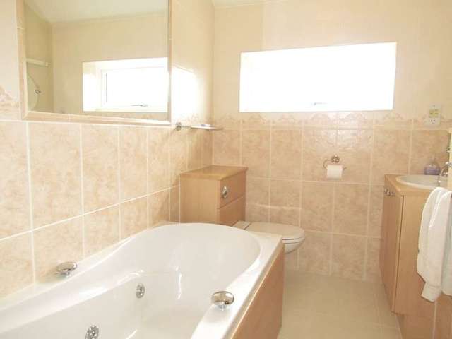  Image of 4 bedroom Detached house for sale in Pond End Road Sonning Common Reading RG4 at Sonning Common  Reading, RG4 9SA