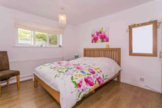  Image of 3 bedroom End of Terrace for sale in Whitsand Bay View Portwrinkle Torpoint PL11 at Portwrinkle Torpoint Portwrinkle, PL11 3DB