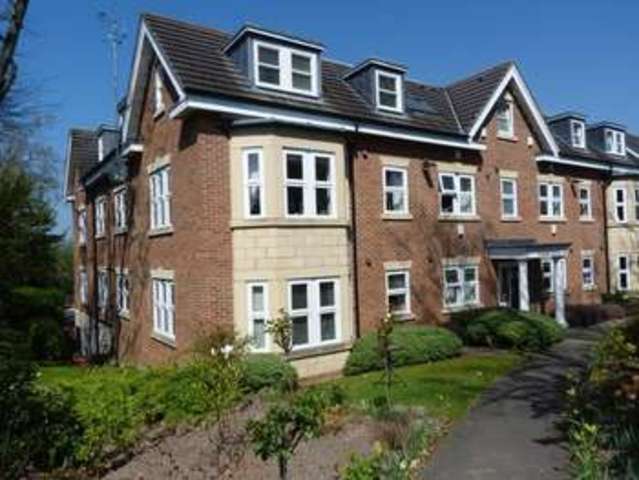  Image of 2 bedroom Flat to rent in Prenton Lane Birkenhead CH42 at Prenton Lane  Birkenhead, CH42 8LB