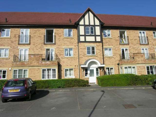  Image of 2 bedroom Flat to rent in Princes Gate Horbury Wakefield WF4 at Horbury Horbury, WF4 5RD