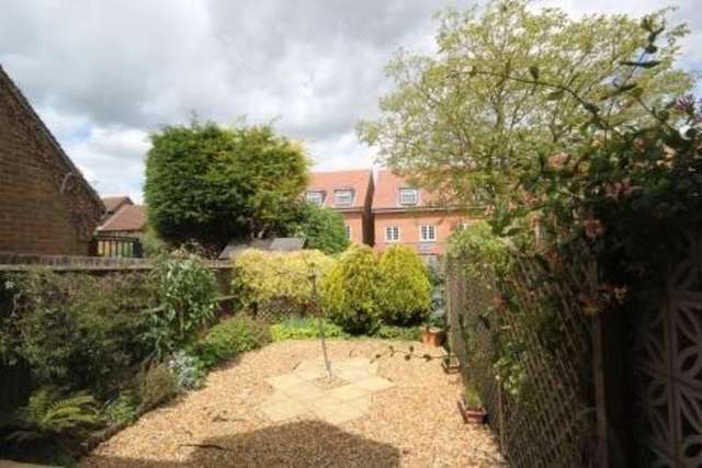  Image of 1 bedroom End of Terrace to rent in Princes Mews Royston SG8 at Royston Hertfordshire, SG8 9BN