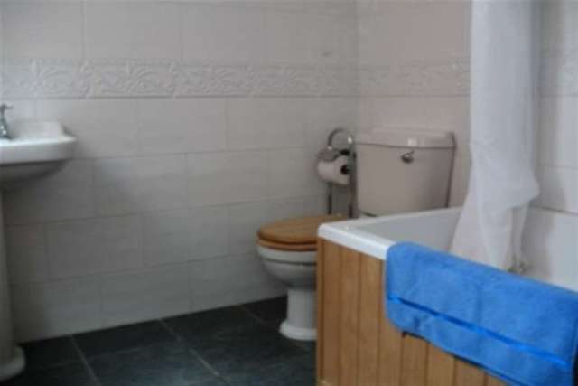  Image of 2 bedroom Semi-Detached house to rent in Priory Road Southampton SO17 at Southampton, SO17 2HS