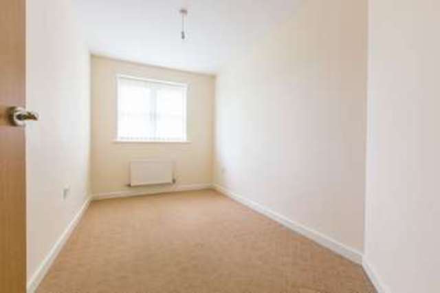  Image of 3 bedroom Flat to rent in Green Lane Standish Wigan WN6 at Green Lane Standish Wigan, WN6 0TU
