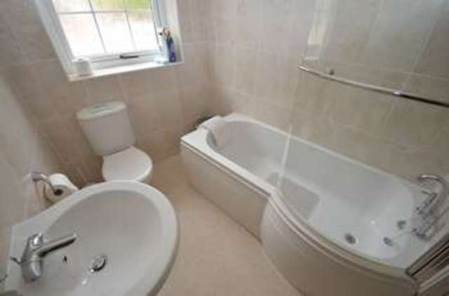  Image of 3 bedroom Terraced house for sale in Prospect Road Brixham TQ5 at Prospect Road  Brixham, TQ5 8HS