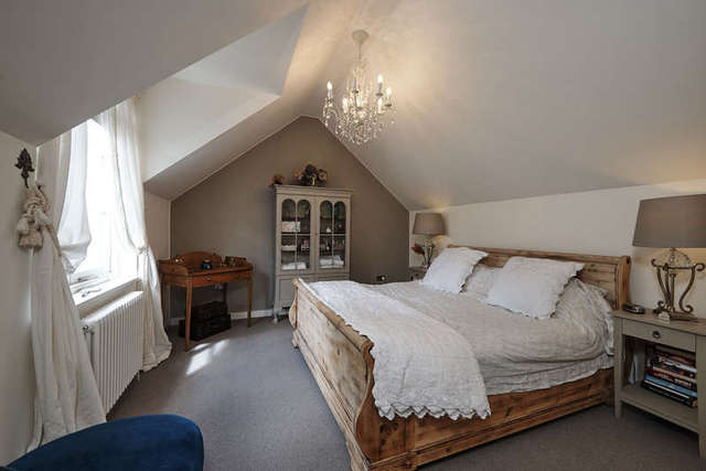  Image of 4 bedroom Detached house for sale in Quarr Road Binstead Ryde PO33 at Ryde Ryde Isle Of Wight, PO33 4EL