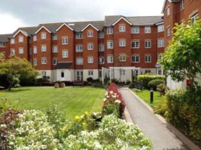  Image of 1 bedroom Flat for sale in Queens Crescent Southsea PO5 at Queens Crescent Southsea Portsmouth, PO5 3HZ