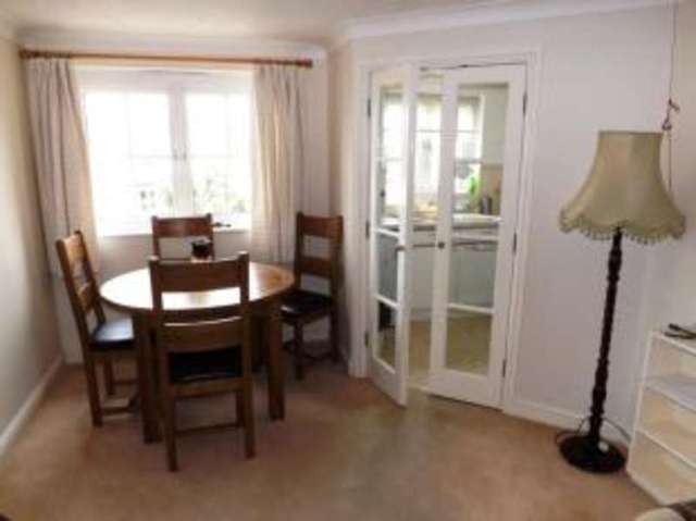  Image of 1 bedroom Flat for sale in Queens Crescent Southsea PO5 at Queens Crescent Southsea Portsmouth, PO5 3HZ