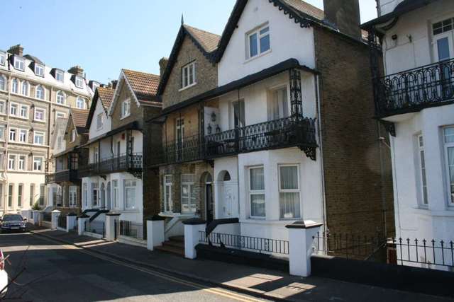  Image of 6 bedroom Terraced house for sale in Queens Gardens Broadstairs CT10 at Queens Gardens  Broadstairs, CT10 1QE