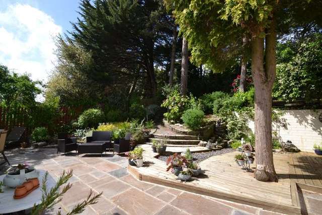  Image of 3 bedroom Detached house for sale in Queens Park Avenue Bournemouth BH8 at Bournemouth, BH8 9LH
