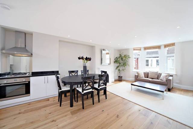  Image of 3 bedroom Flat to rent in Querrin Street London SW6 at Querrin Street  London, SW6 2SJ