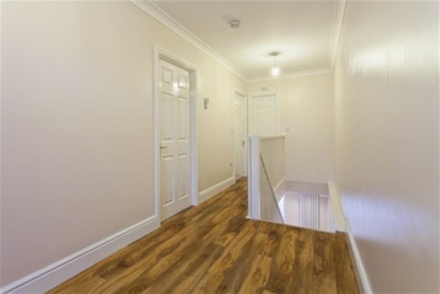  Image of 2 bedroom Flat to rent in Wensley Road Reading RG1 at Reading, RG1 6DJ